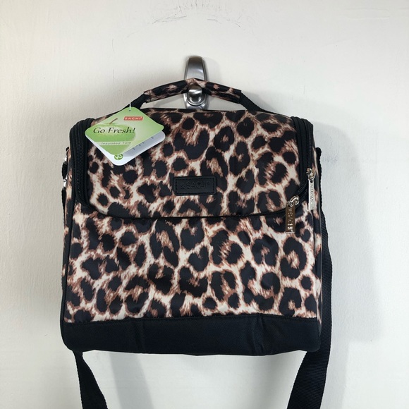 sachi crossbody insulated lunch bag